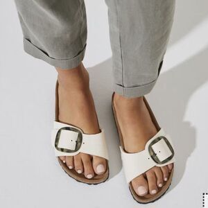 Birkenstock Cream Sandals with Large Buckle